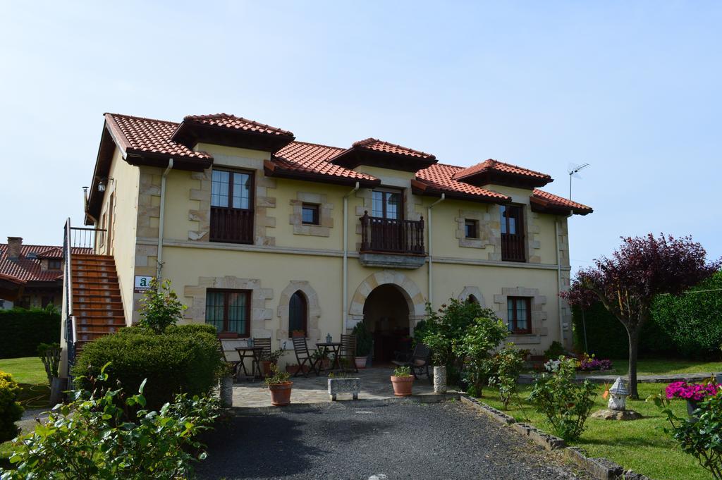 Posada El Jardin Santillana del Mar Exterior photo