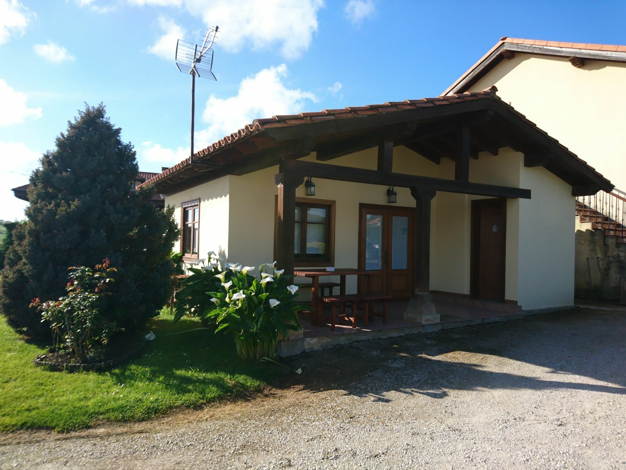 Posada El Jardin Santillana del Mar Exterior photo